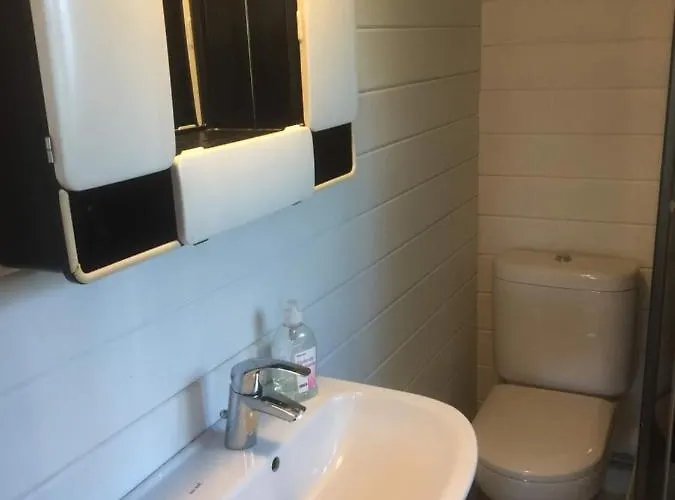 Skagen Hytte 度假居 *